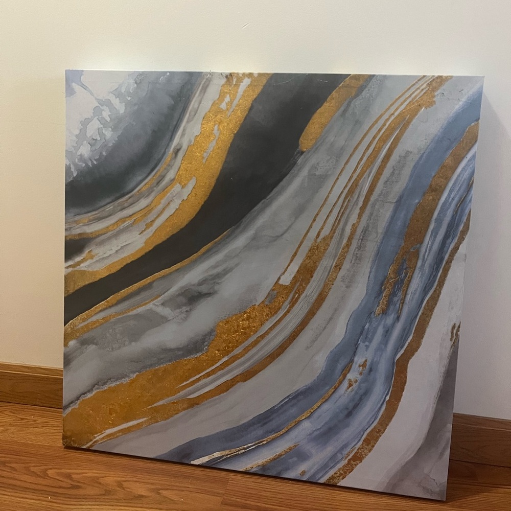 Square piece of art